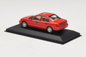 Ford Mondeo Mk1 Седан Червен Minichamps 1:43 82000 Метал — снимка 3 от 4