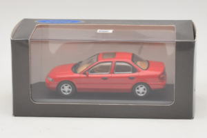 Ford Mondeo Mk1 Седан Червен Minichamps 1:43 82000 Метал — снимка 4 от 4