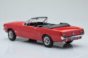 Ford Mustang Кабриолет Червен Norev 1:18 182810 Метал — снимка 5 от 6