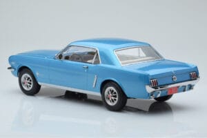 Ford Mustang Coupe Тюркоазен Norev 1:18 182800 Метал — снимка 5 от 6