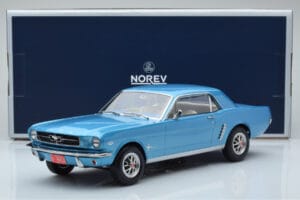 Ford Mustang Coupe Тюркоазен Norev 1:18 182800 Метал — снимка 6 от 6
