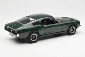 Ford Mustang GT Bullitt Зелен AUTOart 1:18 72812 Метал — снимка 3 от 8
