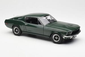 Ford Mustang GT Bullitt Зелен AUTOart 1:18 72812 Метал — снимка 6 от 8