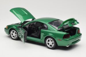 Ford Mustang GT SN95 Зелен Maisto 1:18 50326 Метал — снимка 5 от 8