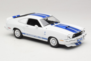 Ford Mustang II Cobra II Charlie's Angels Movie Greenlight 1:18 12880 Метал — снимка 6 от 8