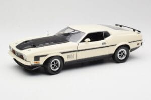 Ford Mustang Mach 1 Бял Sun Star 1:18 3602 Метал