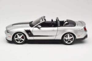 Ford Mustang S197 Roush 427R Кабриолет Сребрист Maisto 1:18 31669 Метал — снимка 4 от 8