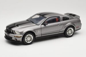 Ford Mustang S197 Shelby GT500 40th Anniversary Сив Shelby Collectibles 1:18 DC075005 Метал