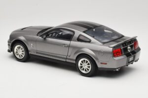 Ford Mustang S197 Shelby GT500 40th Anniversary Сив Shelby Collectibles 1:18 DC075005 Метал — снимка 7 от 8
