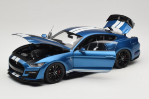 Ford Mustang Shelby GT500 S550 Atlas Blue Metallic IXO 1:18 18RDC244-FO Метал — снимка 2 от 8