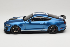 Ford Mustang Shelby GT500 S550 Atlas Blue Metallic IXO 1:18 18RDC244-FO Метал — снимка 4 от 8