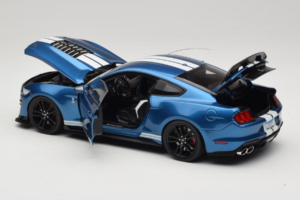 Ford Mustang Shelby GT500 S550 Atlas Blue Metallic IXO 1:18 18RDC244-FO Метал — снимка 5 от 8