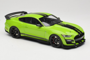 Ford Mustang Shelby GT500 S550 Зелен GT Spirit 1:18 GT803 Смола — снимка 4 от 6