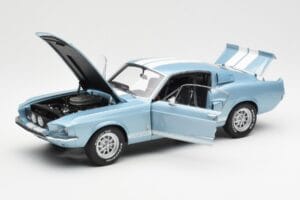 Ford Mustang Shelby GT500 Светлосин Металик С Бели Ивици AUTOart 1:18 72907 Метал — снимка 2 от 8