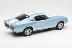 Ford Mustang Shelby GT500 Светлосин Металик С Бели Ивици AUTOart 1:18 72907 Метал — снимка 3 от 8
