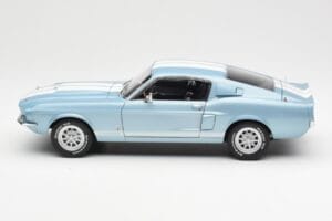Ford Mustang Shelby GT500 Светлосин Металик С Бели Ивици AUTOart 1:18 72907 Метал — снимка 4 от 8