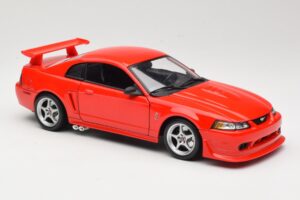 Ford Mustang SVT Cobra R SN95 Червен Maisto 1:18 531872 Метал — снимка 6 от 8