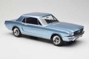 Ford Mustang V8 Hardtop Pony GT Silver Blue GT Spirit 1:12 G089 Смола — снимка 4 от 6