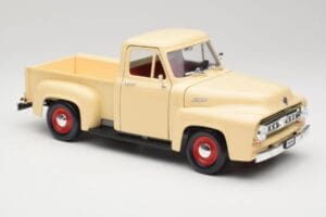 Ford Pickup Colonial Бял Road Legends 1:18 92148 Метал — снимка 6 от 8