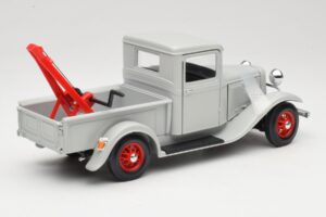 Ford Pick-Up Wrecker Сив Road Signature 1:18 92257 Метал — снимка 3 от 8