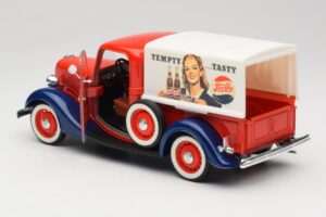 Ford Pickup Truck Pepsi-Cola Solido 1:18 99053 Метал — снимка 5 от 8