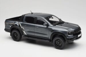 Ford Ranger Raptor Сиво Металик MCG 1:18 MCG18457 Метал — снимка 2 от 6