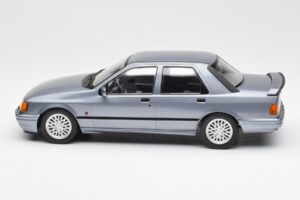 Ford Sierra RS Cosworth Светлосин MCG 1:18 MCG18174 Метал — снимка 3 от 6