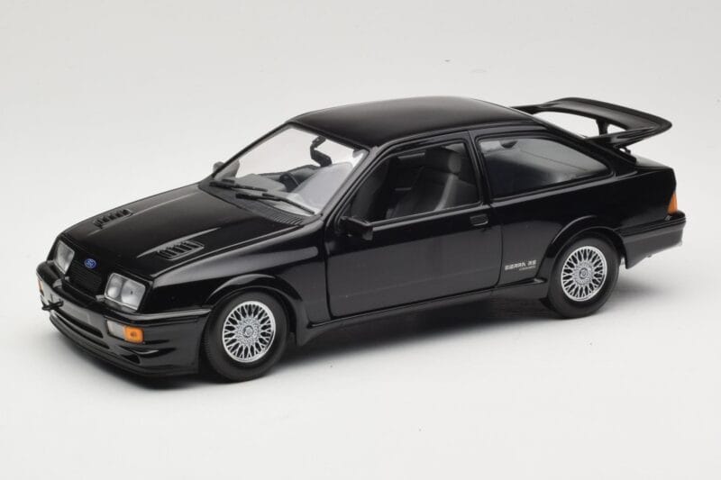 Ford Sierra RS Cosworth Mk2 RDH Черен Minichamps 1:18 150084071 Метал