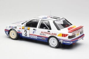Ford Sierra RS Cosworth 4x4 #3 M. Biasion / T. Siviero Rally Monte Carlo 1992 MCG 1:18 MCG18355R Метал — снимка 5 от 6