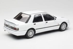 Ford Sierra RS Cosworth 4x4 Бял MCG 1:18 MCG18353 Метал — снимка 2 от 6