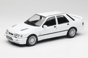 Ford Sierra RS Cosworth 4x4 Бял MCG 1:18 MCG18353 Метал