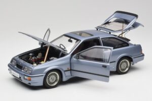Ford Sierra RS Cosworth Moonstone Син AUTOart 1:18 72863 Метал — снимка 2 от 8