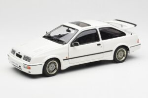 Ford Sierra RS Cosworth Бял AUTOart 1:18 72862 Метал