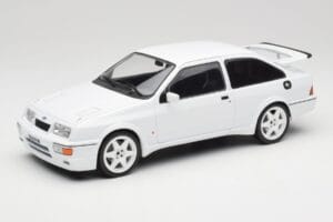 Ford Sierra RS Cosworth Бял IXO 1:18 18CMC121 Метал