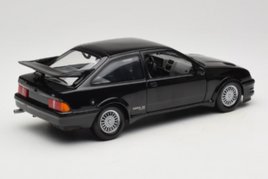 Ford Sierra RS Cosworth Черен Minichamps 1:18 150084001 Метал — снимка 3 от 8