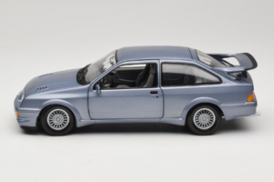 Ford Sierra RS Cosworth Син Minichamps 1:18 150084002 Метал — снимка 4 от 8