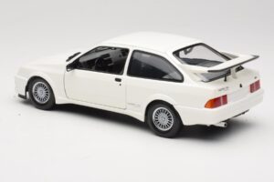 Ford Sierra RS Cosworth Бял Minichamps 1:18 150084000 Метал — снимка 7 от 8