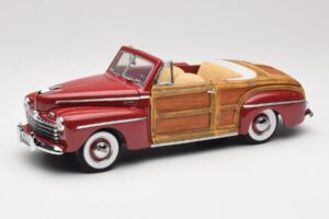 Ford Sportsman Червен Road Signature 1:18 20048 Метал