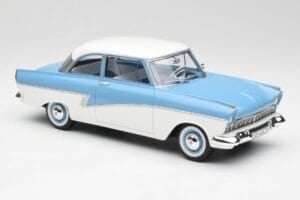Ford Taunus 17M P2 Светлосин & Бял BoS Models 1:18 BOS019 Метал — снимка 4 от 6
