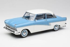 Ford Taunus 17M P2 Светлосин & Бял BoS Models 1:18 BOS019 Метал