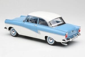 Ford Taunus 17M P2 Светлосин & Бял BoS Models 1:18 BOS019 Метал — снимка 5 от 6