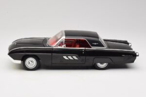 Ford Thunderbird Черен Anson 1:18 30344 Метал — снимка 4 от 8
