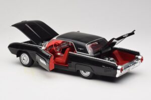 Ford Thunderbird Черен Anson 1:18 30344 Метал — снимка 5 от 8