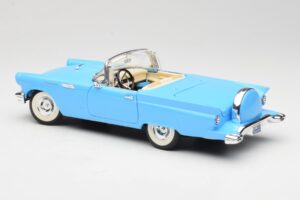 Ford Thunderbird Кабриолет Син Road Signature 1:18 92358 Метал — снимка 7 от 8