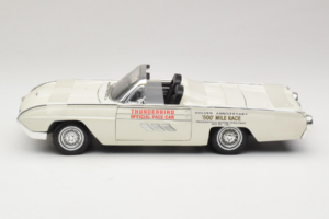Ford Thunderbird Кабриолет Indy Pace Car Anson 1:18 30368 Метал — снимка 3 от 6