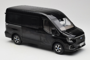 Ford Transit Черен JMC 1:18 SHRV363CM02JP Метал — снимка 6 от 8