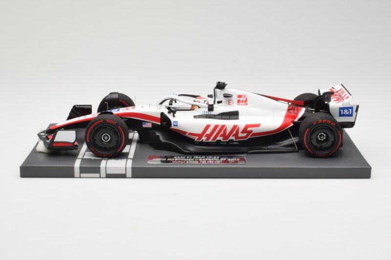 Haas VF-22 #20 K. Magnussen Bahrain GP 2022 Minichamps 1:18 117220120 Метал