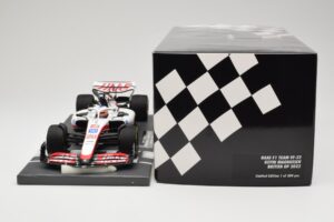 Haas VF-22 #20 K. Magnussen British GP 2022 Minichamps 1:18 117221020 Метал — снимка 6 от 6