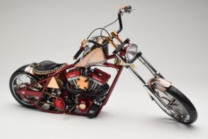 Harley-Davidson West Coast Choppers Diablo Soft Tail Злато Червен Minichamps 1:5 JJ04-05-03 Метал — снимка 5 от 6