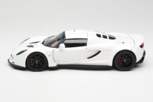 Hennessey Venom GT Бял AUTOart 1:18 75404 Метал — снимка 4 от 8